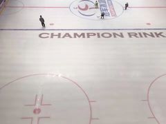 -冠军冰场CHAMPION RINK(凯德广场店)