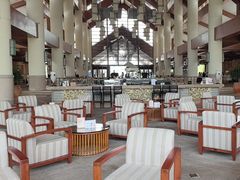 -亚龙湾喜来登·美景台大堂吧