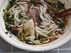 -花溪巷牛肉粉(泉城路店)