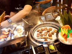 一口牛肉粒-熊出没日本烧肉放题