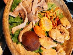 猪肚鸡底料-大隐·成都火锅Bistro(合生麒麟新天地店)