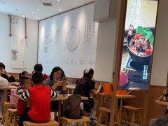 大堂-小满手工粉(杭州滨江龙湖店)