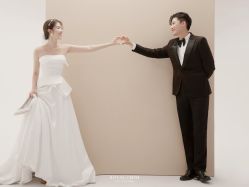 -挪娅婚纱摄影皇家会所
