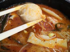 -小蛮椒麻辣烫·麻辣拌(青浦宝龙店)