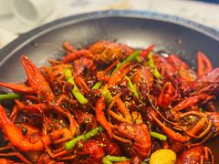 美味多汁的麻辣小龙虾-金陵暴走小龙虾·迷踪蟹(凯德MALL店)