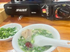 -鲁朗边巴次仁农家石锅