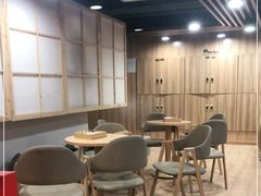 -白兔子密室(长寿路店)