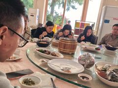 -鹏城人家海鲜酒家·23年老字号(较场尾店)