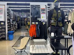 -迪卡侬(大英山店)