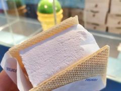 奶砖冰激凌-沃洛格达(万象城n次方店)