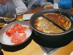 -呷哺呷哺(融创茂店)