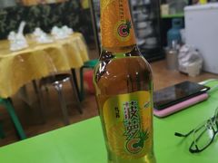 -布尔津河堤夜市
