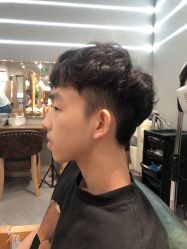-苏豪路易士·嘉玛发廊