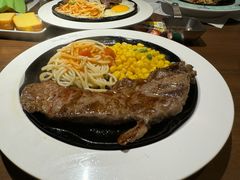 -豪客来牛排(空港华联店)
