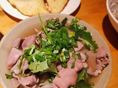 -大众跷脚牛肉馆·非遗传承单位(峨眉山店)