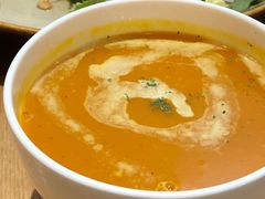 南瓜汤-HELLO 27 意面·沙拉·帕尼尼