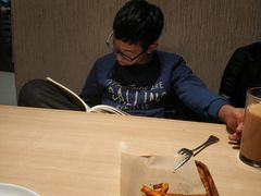 -必胜客(漕宝路店)