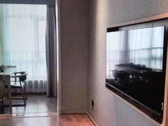 -墨客悦庭酒店(长沙麓谷涉外经济学院店)