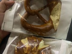 -黑草莓(重庆路店)
