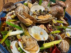 -蚝堡海鲜·威海菜·海肠捞饭·烧烤·亚洲吃蚝公司(幸福门店)