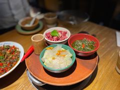 -吃饭皇帝大土家民族菜(正大广场店)