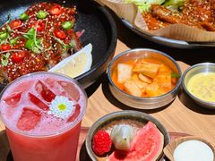 -KimPro 辛普乐概念韩餐