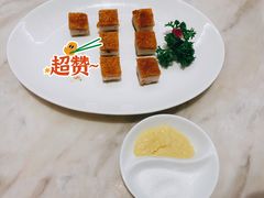 冰烧三层肉-香港百合居(LCM置汇旭辉广场店)