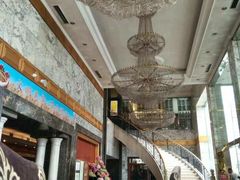 -东方红海鲜百汇(国际大厦店)