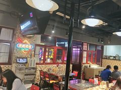 -马路牙子烧烤音乐酒馆(望京店)