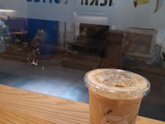 -瑞幸咖啡(巴黎春天陕西路店)