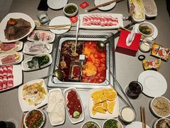 -海底捞火锅(金山百联店)