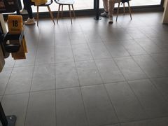 -麦当劳(姜山镇海港城店)