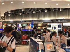 -王权免税店(廊曼机场店)