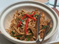 韭菜炒脆笋-巴音浩日娲·蒙餐(双林东路店)