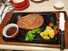 -必胜客(世纪港湾店)