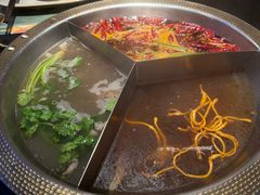 -廖掌柜·重庆鲜货火锅(上海首店)