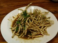 折耳根-滇香肴·云南菜蒸汽石锅鱼(云南北路店)