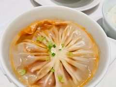 鲜蟹肉龙虾汤包-北京厨房(SKP店)