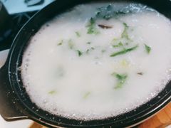 -山顶沙河粉-粤菜馆(凯旋店)