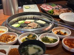 -烧肉一番·新韩式炭火烤肉(大岭山店)