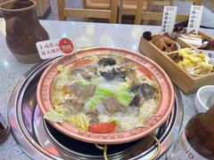 -阿婆情腊排骨火锅(金虹路店)