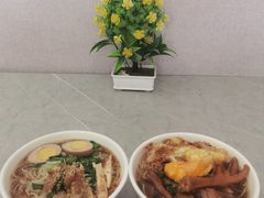 -弥勒卤鸡米线(沪瑞线店)