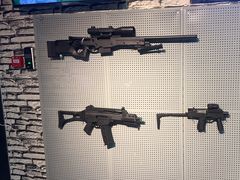 -都市枪神实弹射击俱乐部