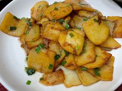 -芦茨金富饭庄·25年老字号·专做稻草鸡