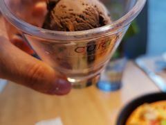 巧克力冰激凌-必胜客(金高店)