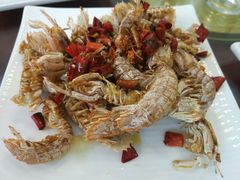-扒虾小妹儿麻辣海鲜(宏图街店)