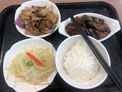 -上海外国语大学（松江校区）食堂
