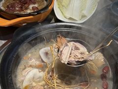 -润泽园椰子鸡(汇一城店)