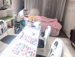 -璀璨&星光美甲美睫店
