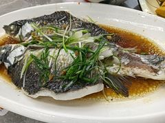 -银峰农庄·特色烧鸡·鲜无花果浸鸡